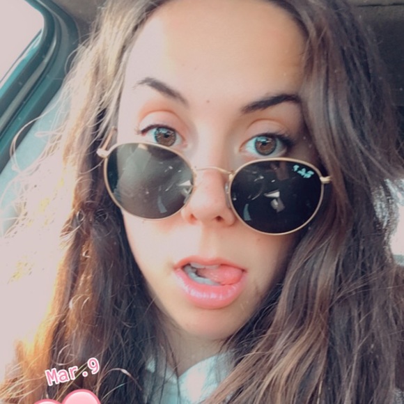 Meet your Posher, Katrina - Picture 1 of 1